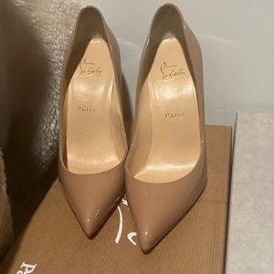 Louboutin Pigalle 100 patent nude leather pumps